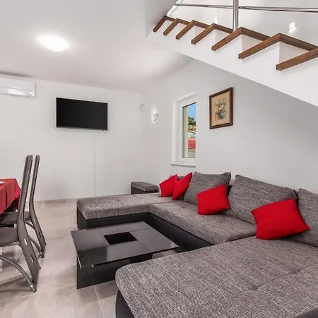 Giulietta Vrbnik (Primorje-Gorski Kotar)